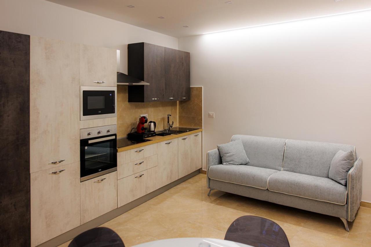 Next To Sea Apartman Crotone Kültér fotó